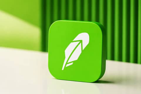 How Robinhood Makes Money Without Charging Commissions
