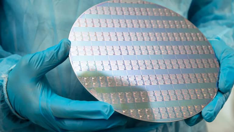 Intel Hits All-Time High on Apple Chip Talks as AI Reshapes the Semiconductor Map